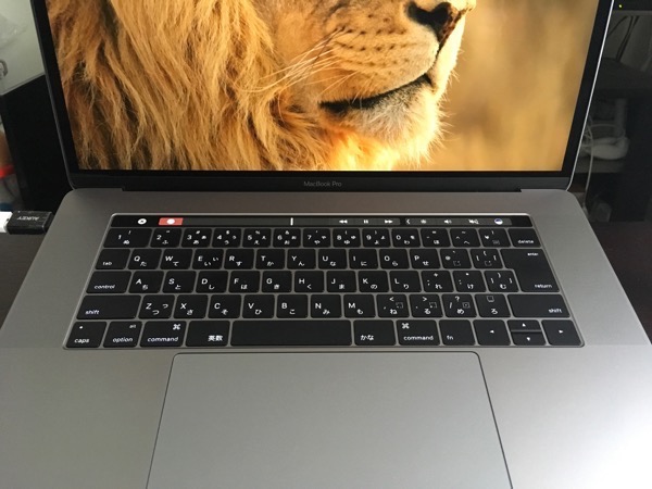 【MacBook Pro 2016】Touch Barは必要？ありかなしかの答えは『あり』だ！