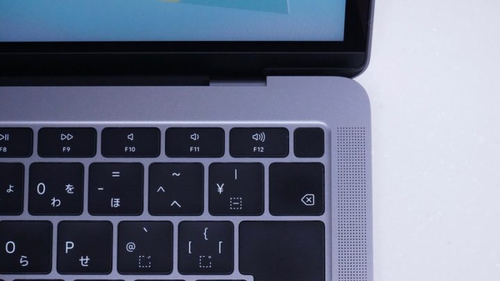 MacBook Air、使えば使うほどこのかたちが正解だと思える