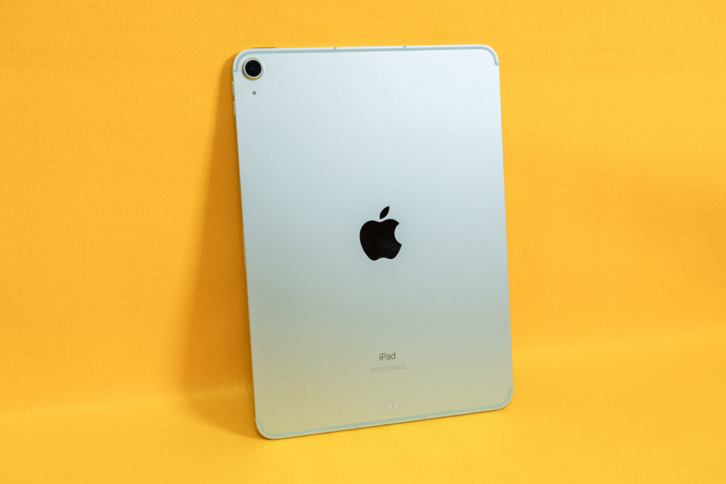 iPad（MacBookアクセサリ）