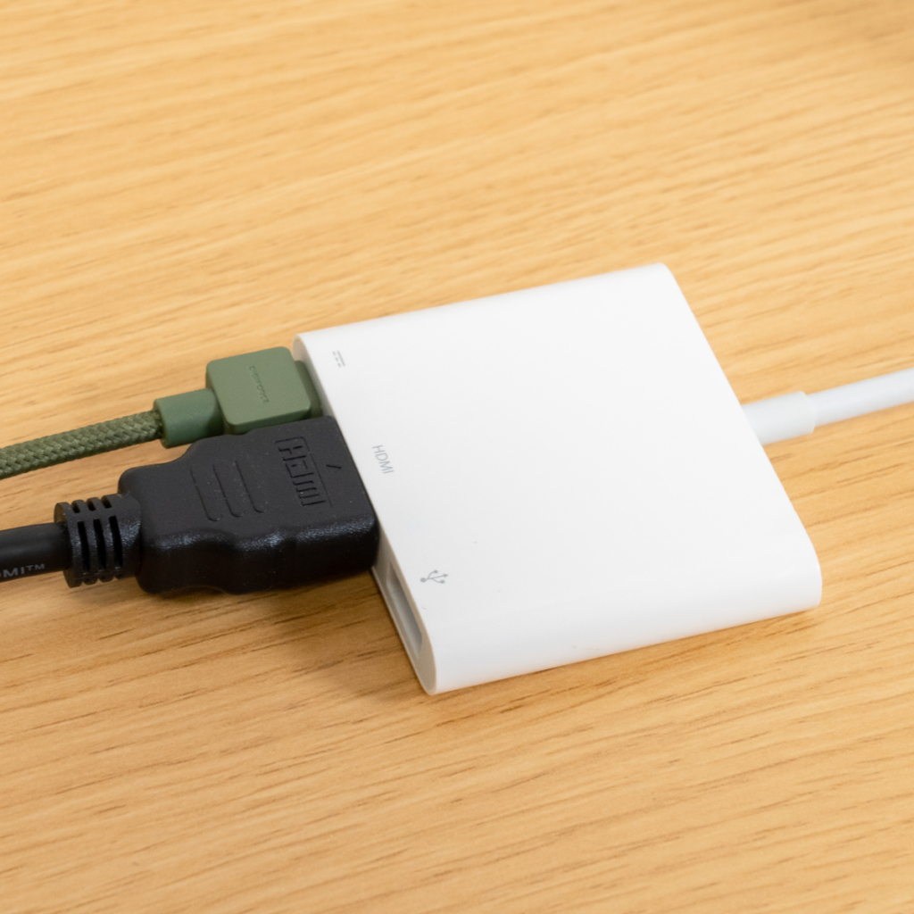 【Apple】USB-C Digital AV Multiportアダプタのパススルー充電