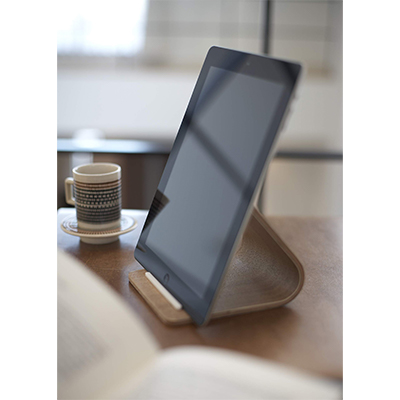 【山崎実業】超シンプルな木製iPadスタンド1
