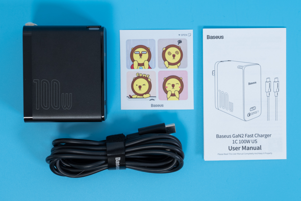 Baseus「100W USB PD充電器（CCGAN100CS）」の同梱品