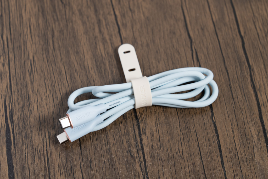 【Anker】PowerLine III Flow USB-C & USB-Cケーブル（100W充電対応USB-Cケーブル）