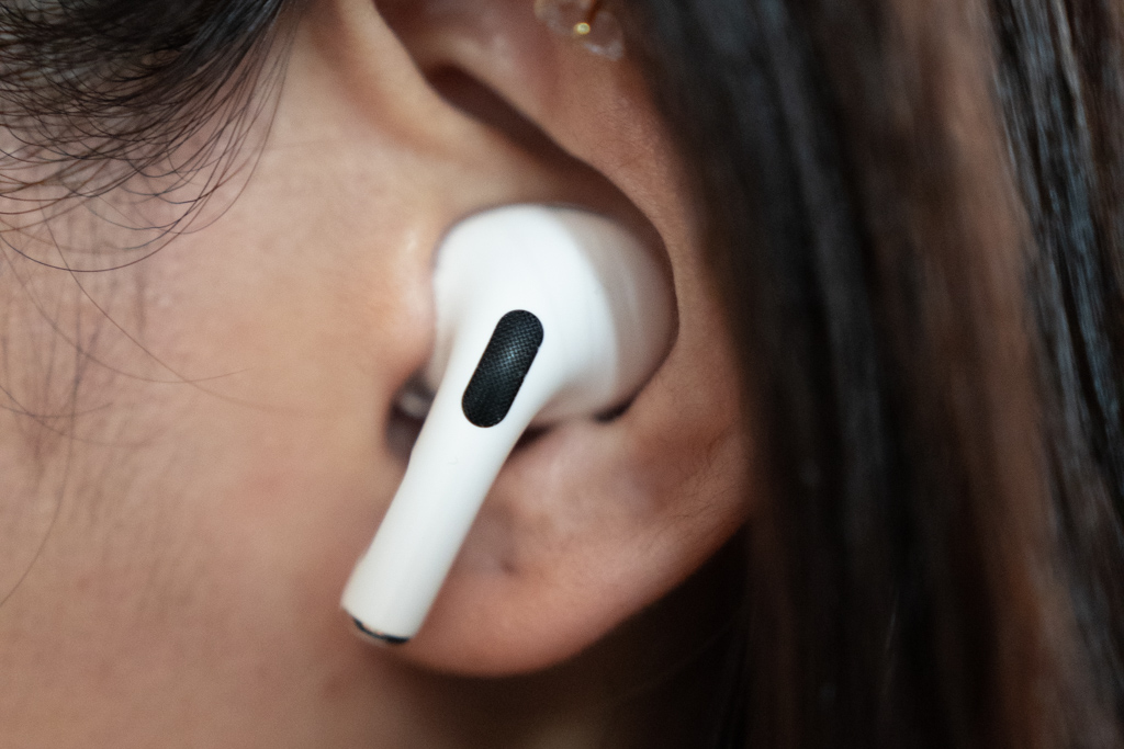 AirPods Pro（第2世代）を装着
