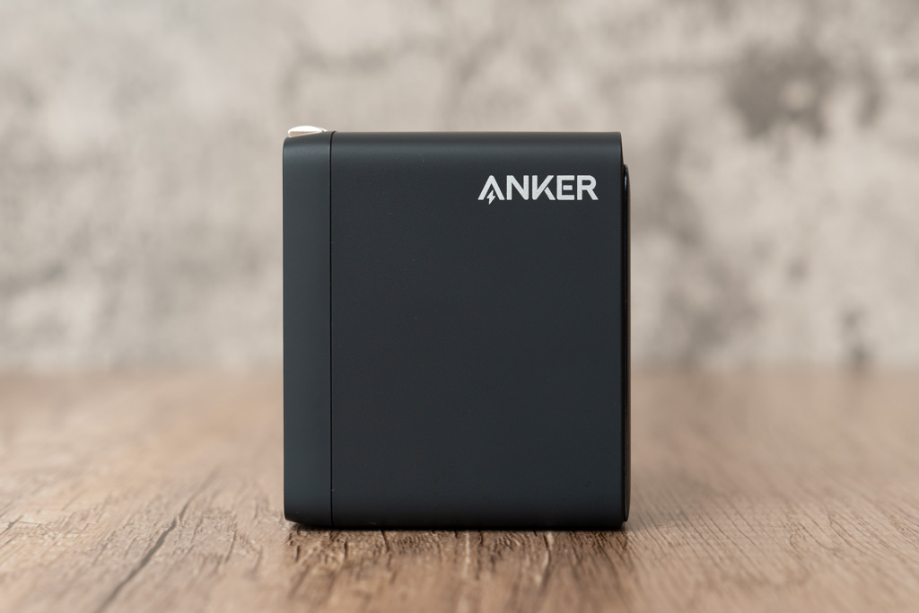 Anker 717 Chargerの質感