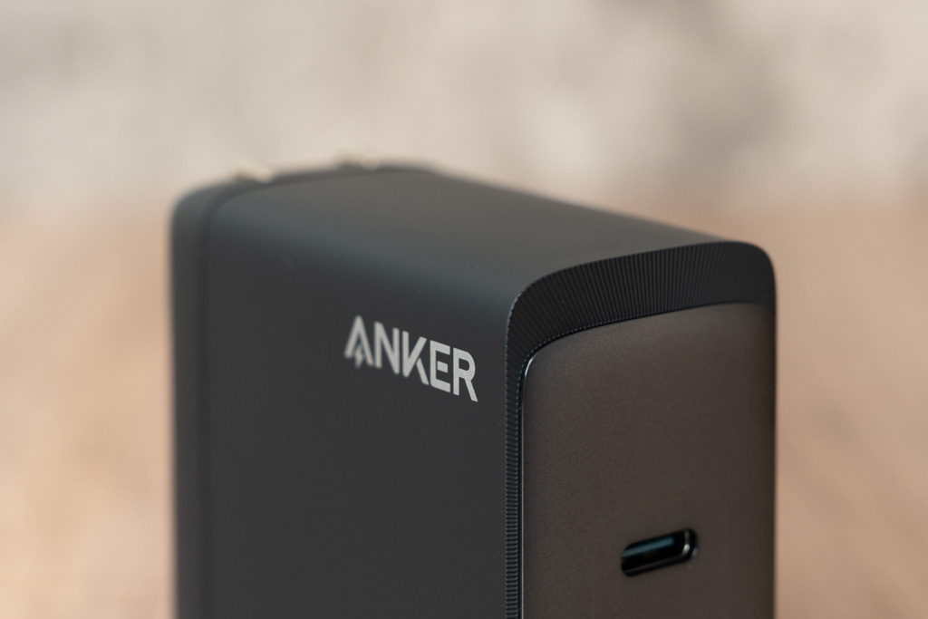 Anker 717 Chargerのテクスチャ