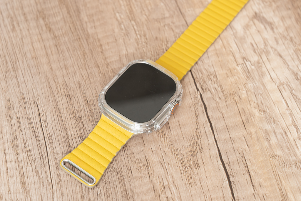 Apple Watch Ultraケースとバンドの組み合わせパターン3