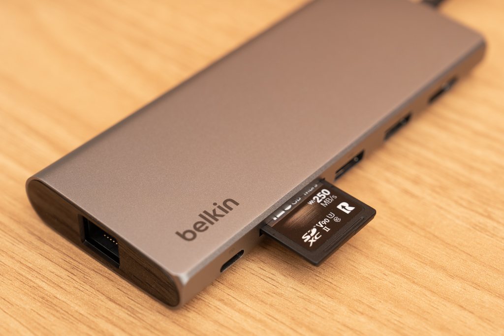 Belkin 7in1 USB-CハブのSDカードスロット