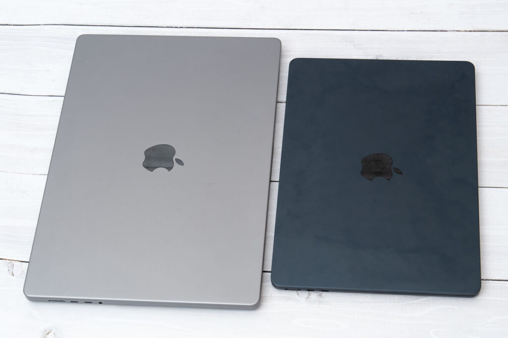 MacBook Air（M2/2022）・MacBook Pro 16インチ（2021）を使用し動作確認