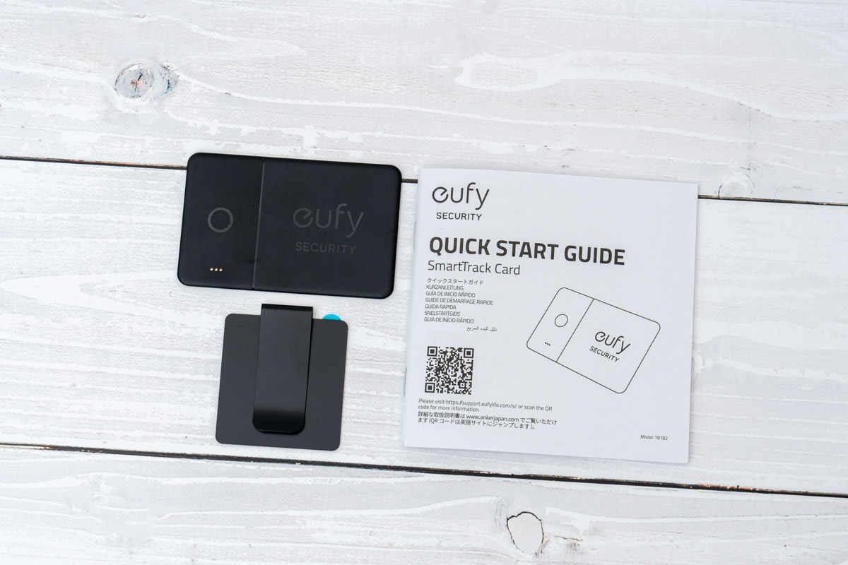 Eufy Security SmartTrack Cardのパッケージ内容