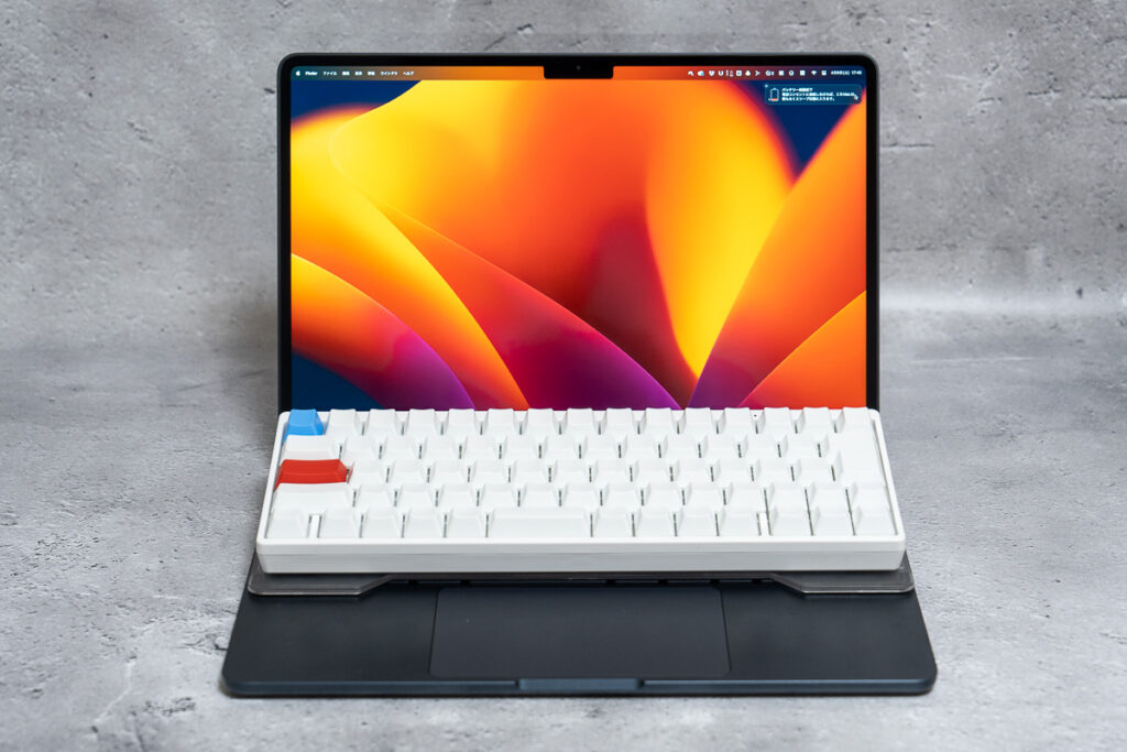 MacBookの尊師スタイル