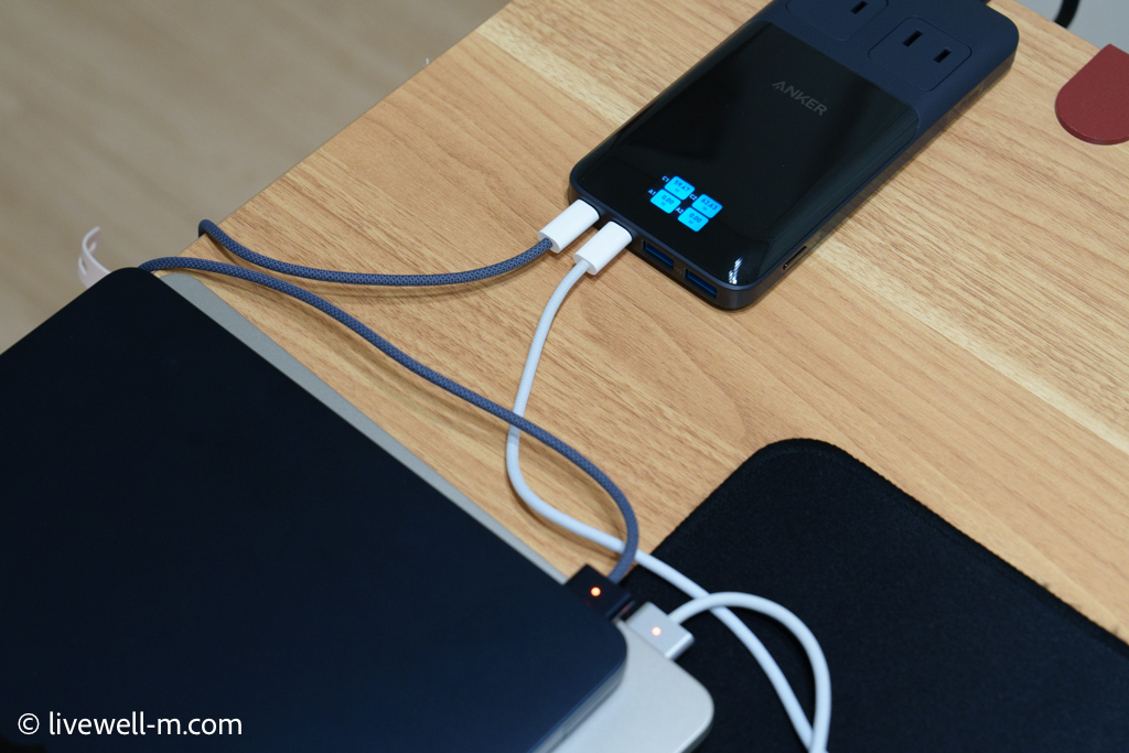 Anker Prime Charging Station (6-in-1, 140W)でMacBook Air2台を同時充電