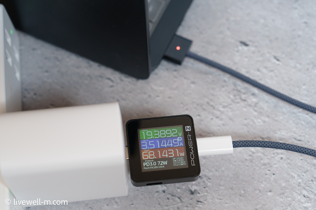 Anker 317 Charger (100W)でM2 MacBook Airを充電