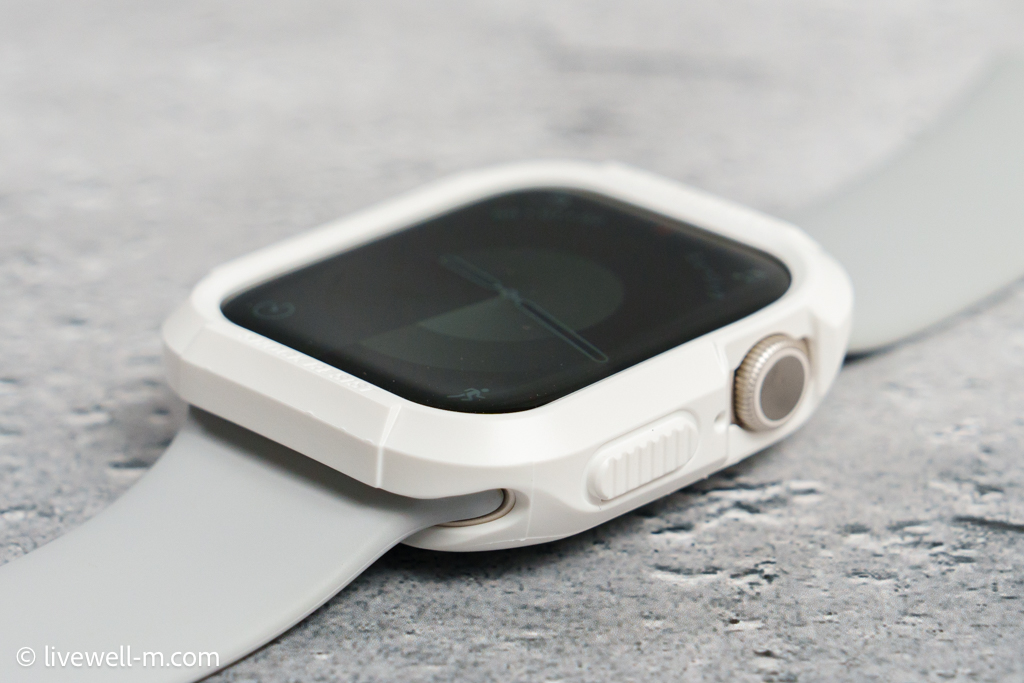 Spigen Apple Watchカバー ラギッド・アーマーの外観・デザイン