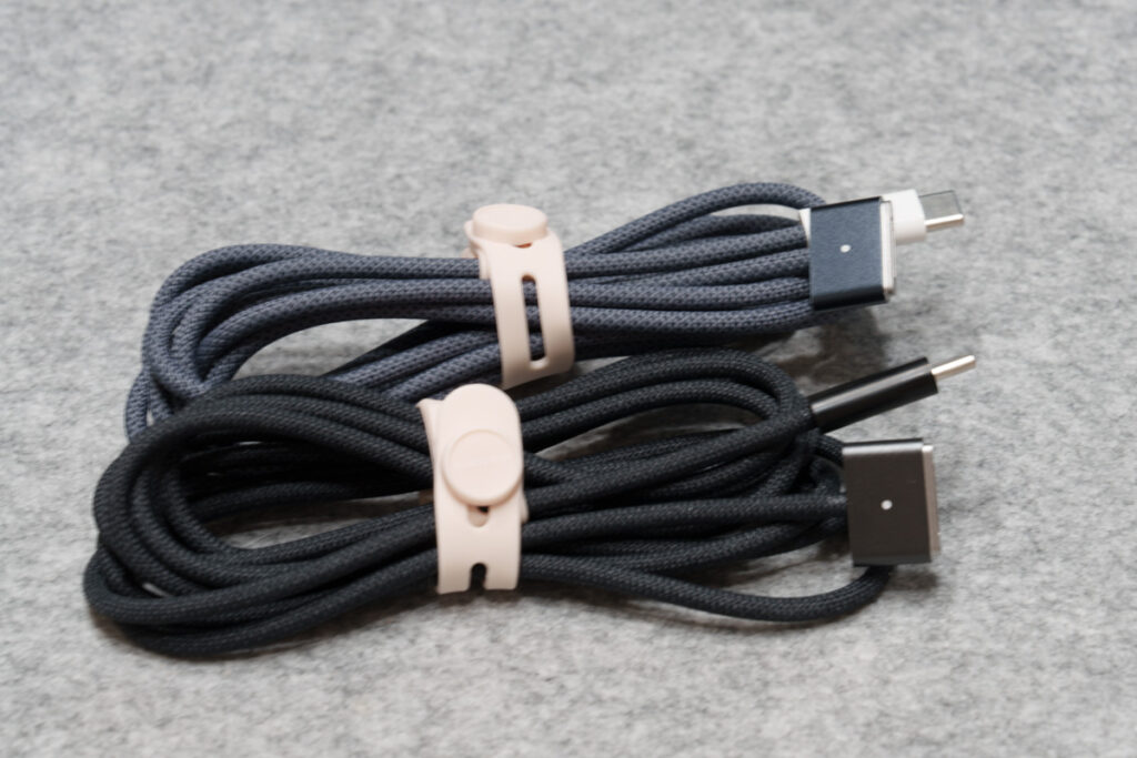 Apple USB-C - MagSafe 3ケーブルのカラー