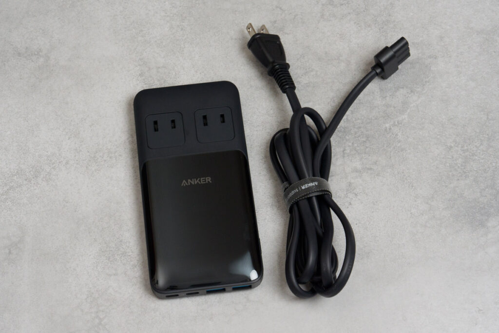 Anker Prime Charging Station (6-in-1, 140W)と電源ケーブル