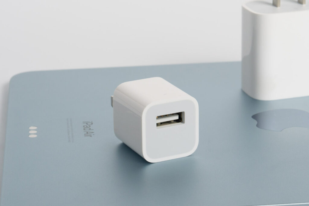 Apple 5W USB電源アダプタ