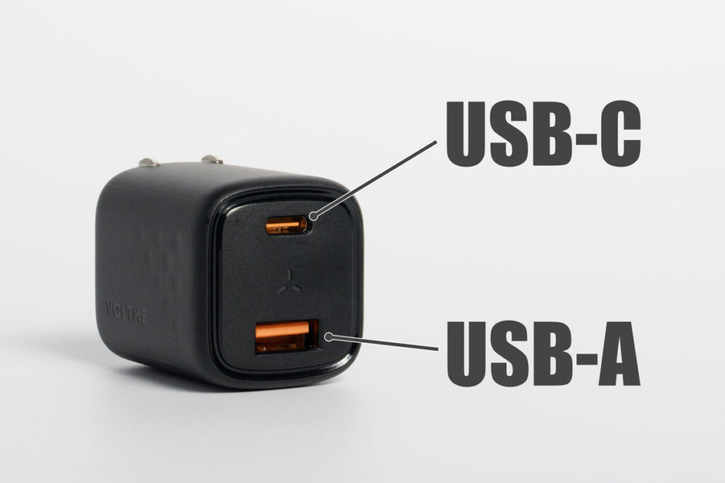 USB-CとUSB-A