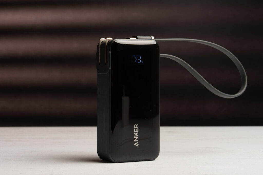 Anker Power Bank (10000mAh, Fusion, Built-In USB-C ケーブル)