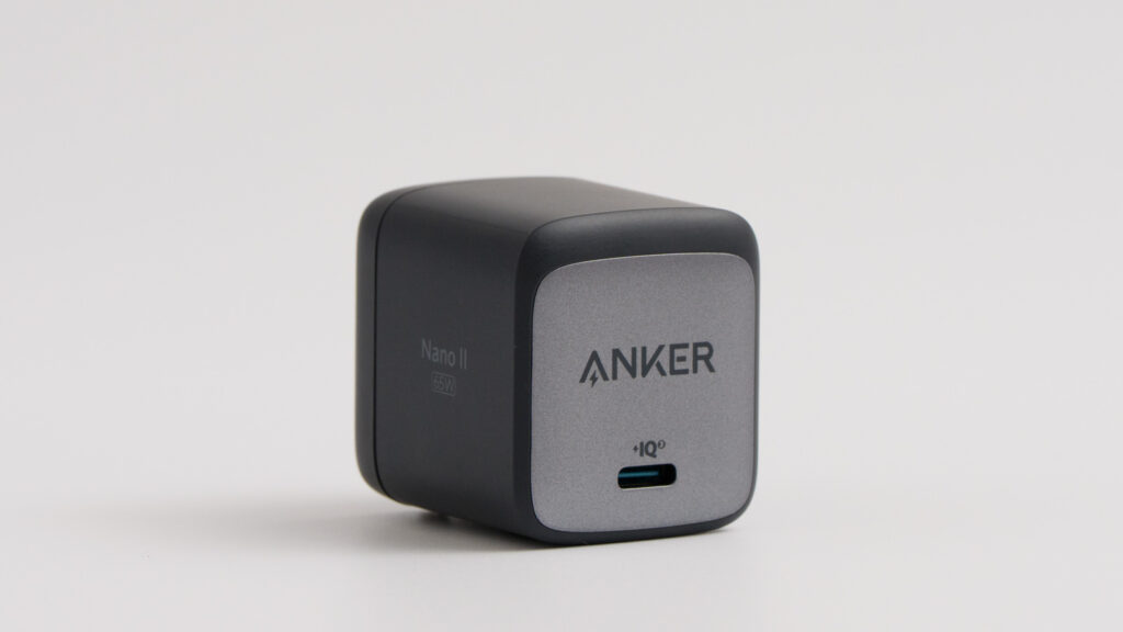 Anker Nano II 65Wをレビュー！コンパクト＆高出力な大人気充電器のアイキャッチ画像
