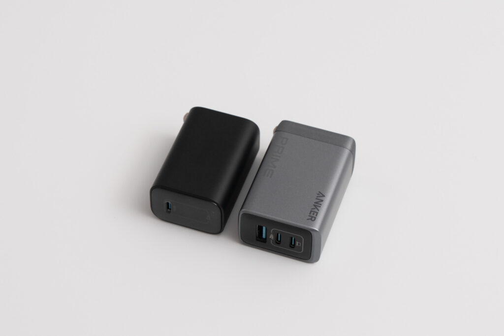 Anker Prime Charger (100W, 3 Ports, GaN)とAnker Nano Charger (100W)
