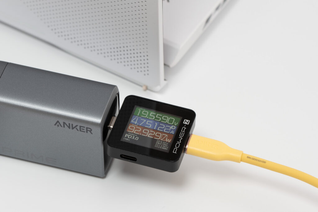 Anker Prime Charger (100W, 3 Ports, GaN)でASUSのゲーミングノートPCを充電しているときのワット数